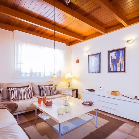 Hibiscus Centrum Private Pool Family 别墅