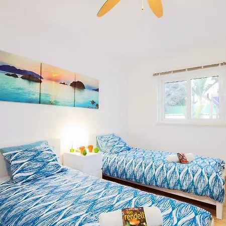 Villa Hibiscus Centrum Private Pool Family *