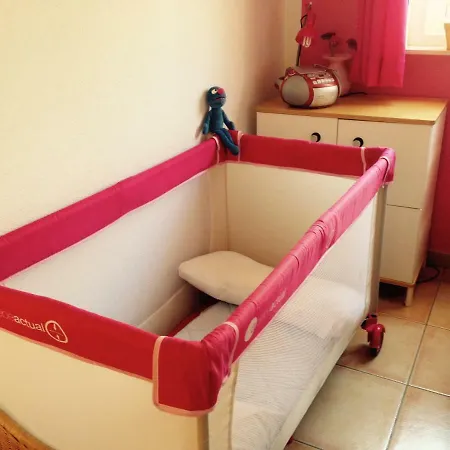 Hibiscus Centrum Private Pool Family Villa