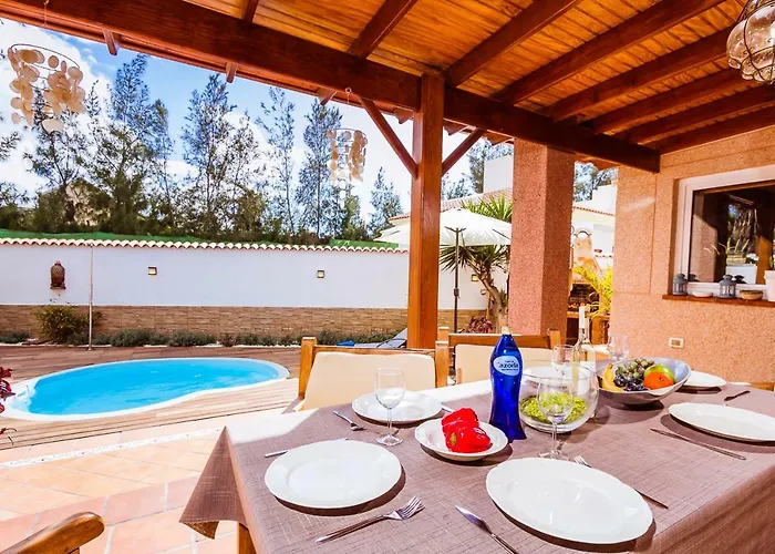 别墅 Hibiscus Centrum Private Pool Family *